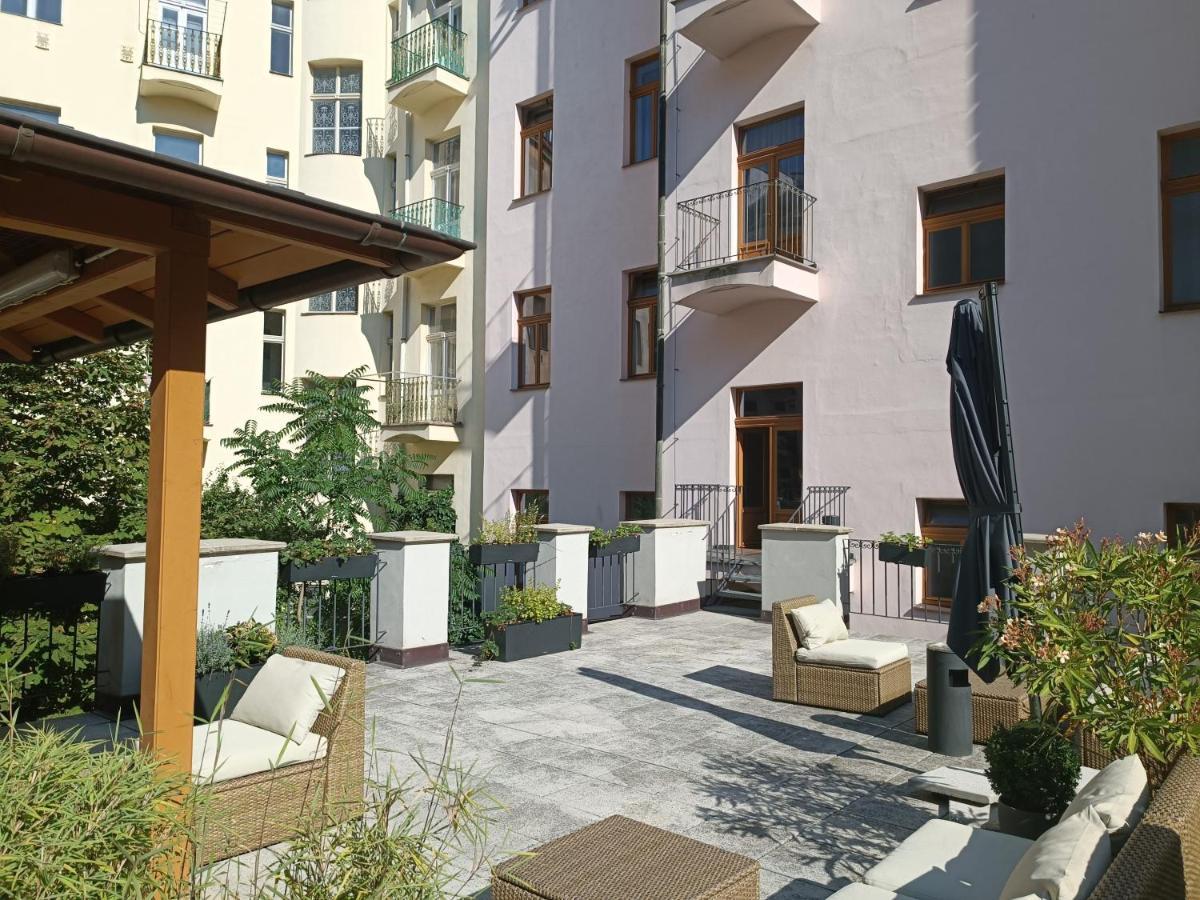 Rezidence Dlouha 17 Hotell Prag Exteriör bild
